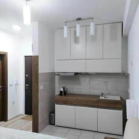 Mm Akva Park Free Garaza Lägenhet Jagodina