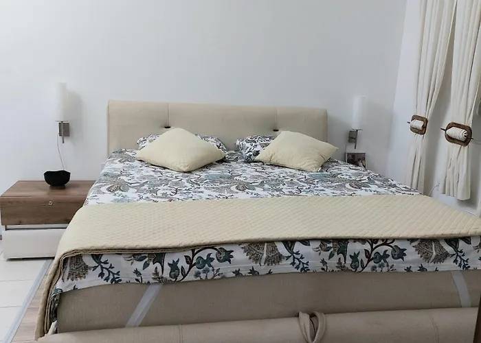 아파트 Mm Akva Park Free Garaza *